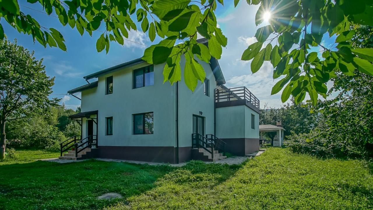 Vila Luna Comarnic Esterno foto
