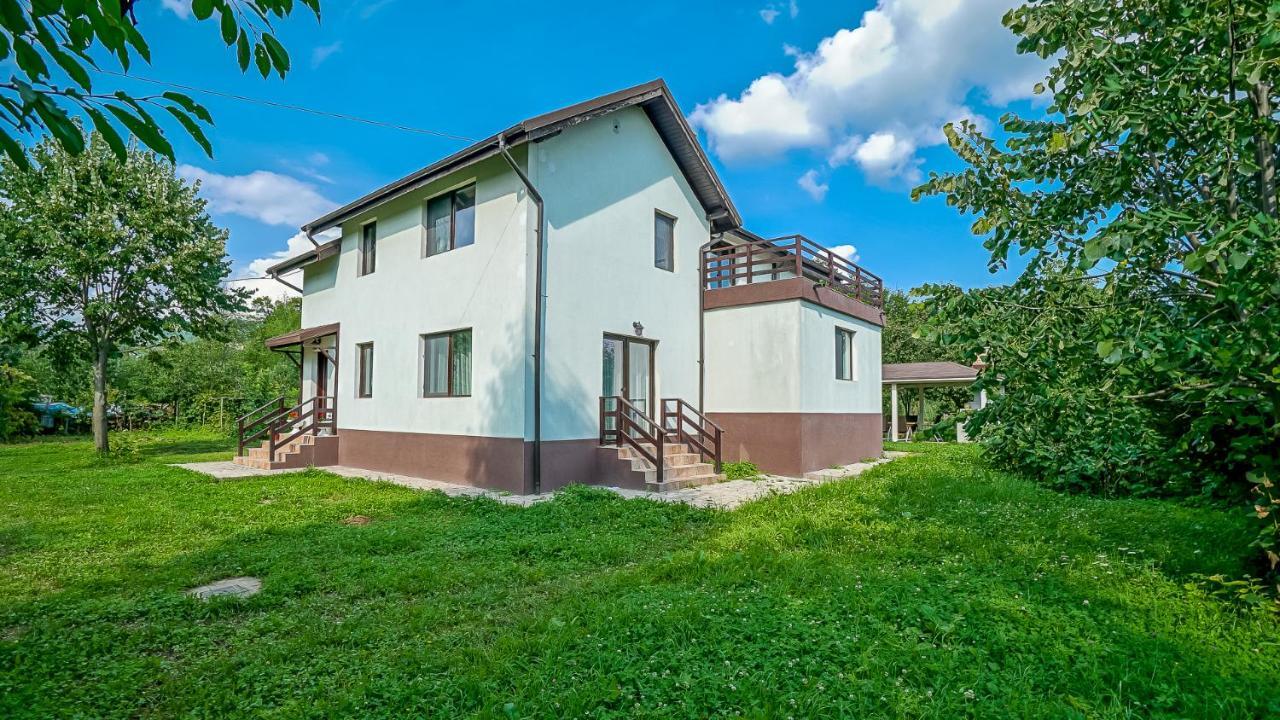 Vila Luna Comarnic Esterno foto
